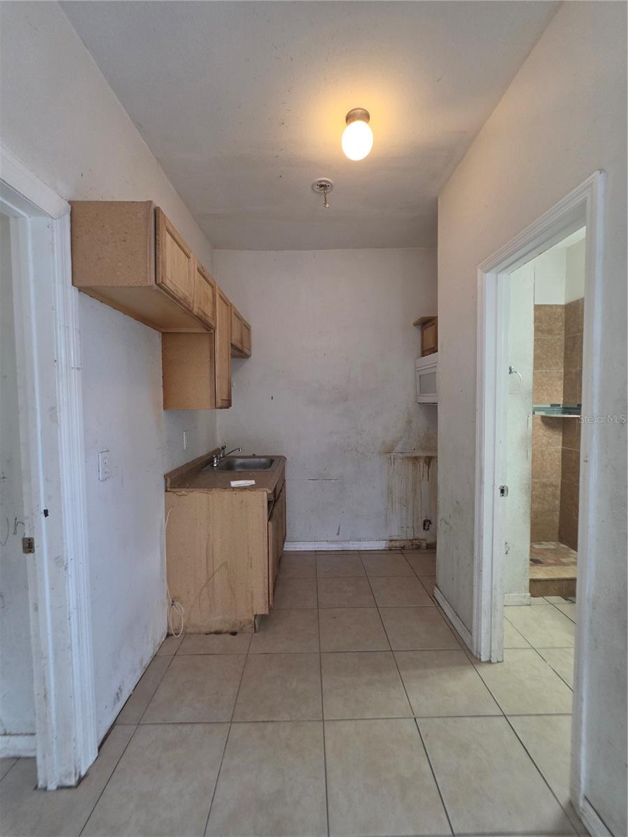 1222 17th St W Property Photo 15