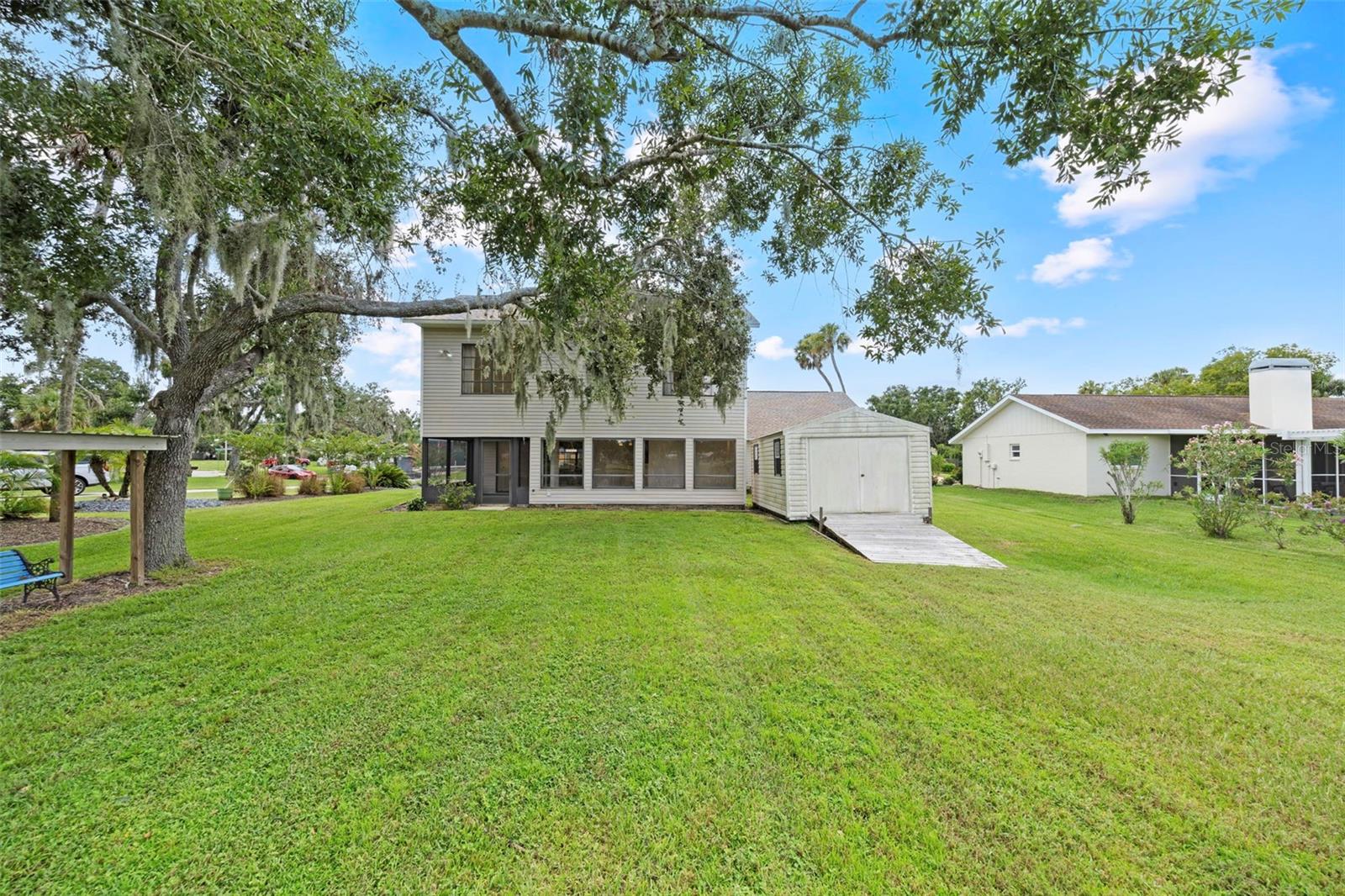 8006 Oak Dr Property Photo 35