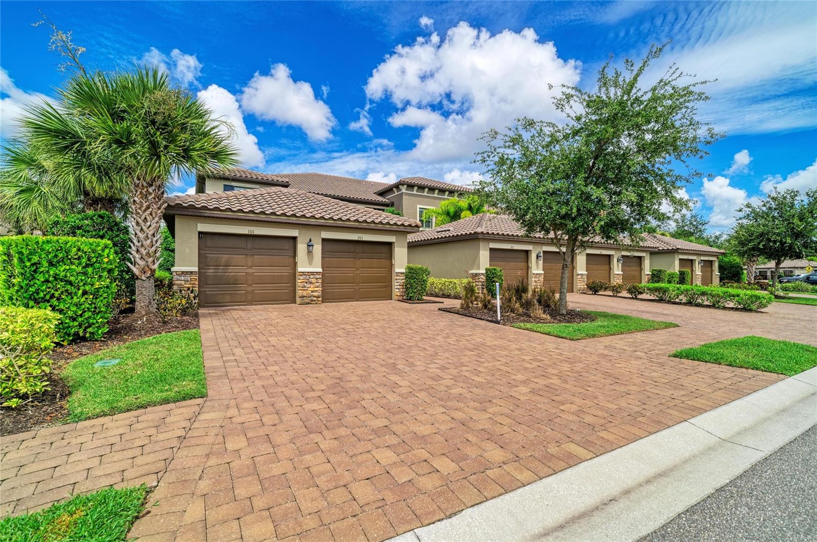 13815 Messina Loop #101 Property Photo 1