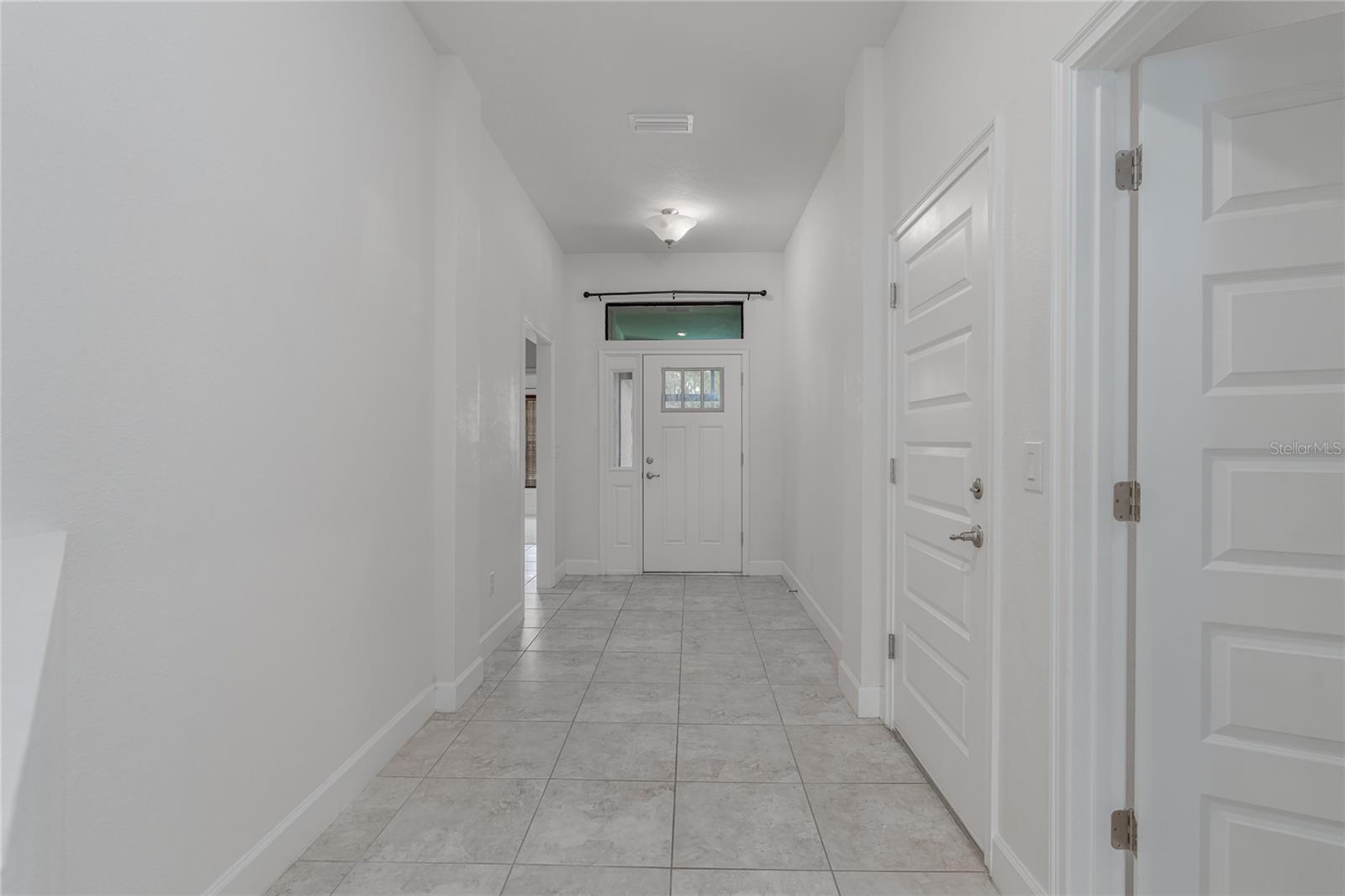 9123 46th Ct E Property Photo 8