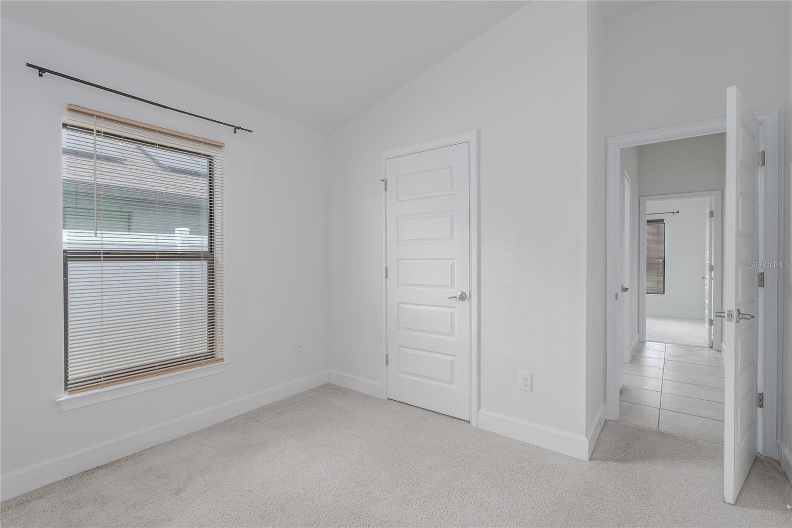9123 46th Ct E Property Photo 10