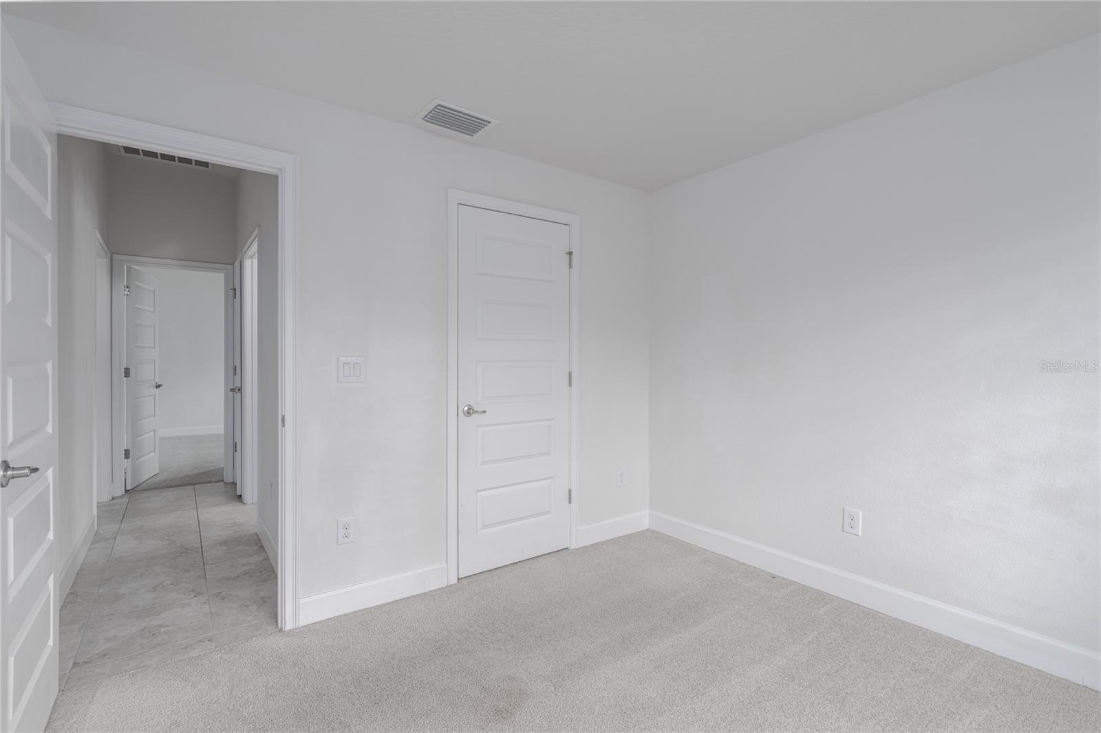 9123 46th Ct E Property Photo 13