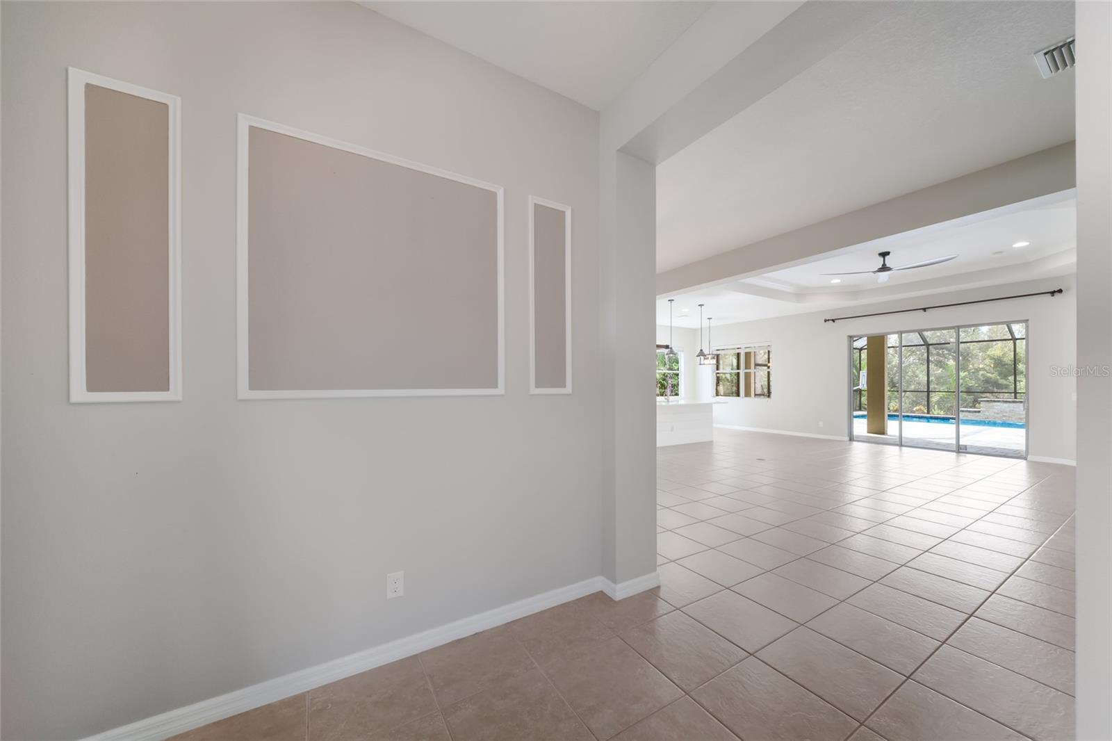 4804 Boston Common Gln Property Photo 9