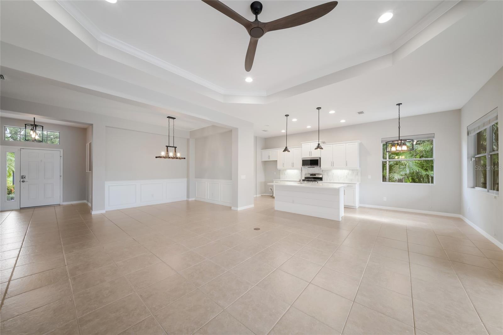 4804 Boston Common Gln Property Photo 11