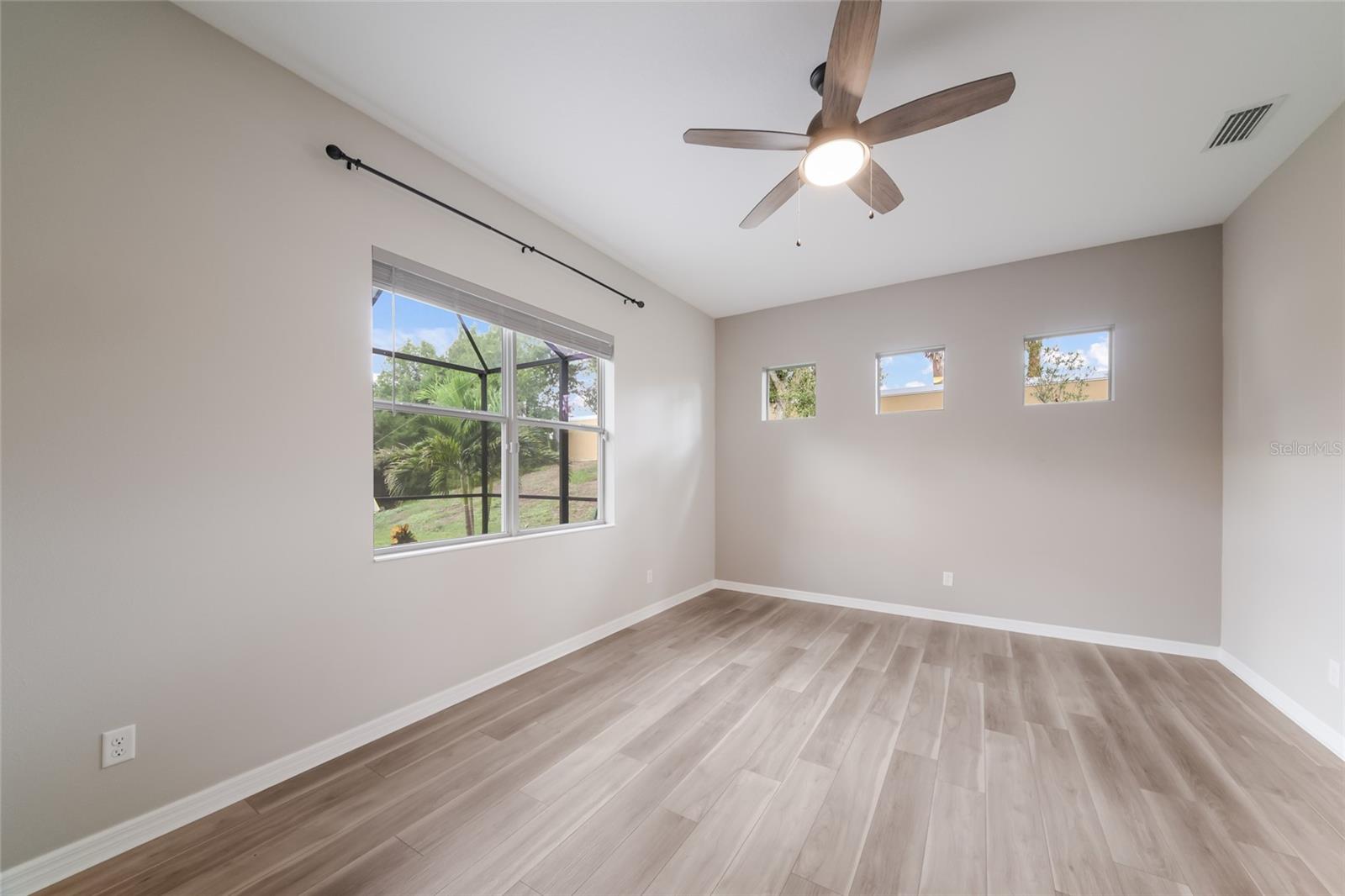 4804 Boston Common Gln Property Photo 12
