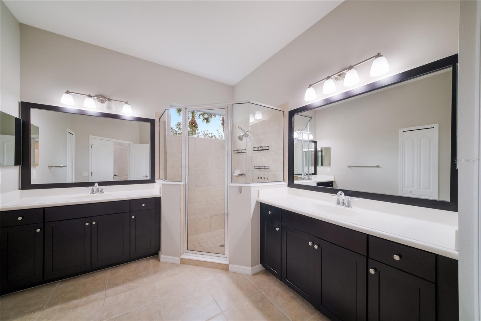 4804 Boston Common Gln Property Photo 16