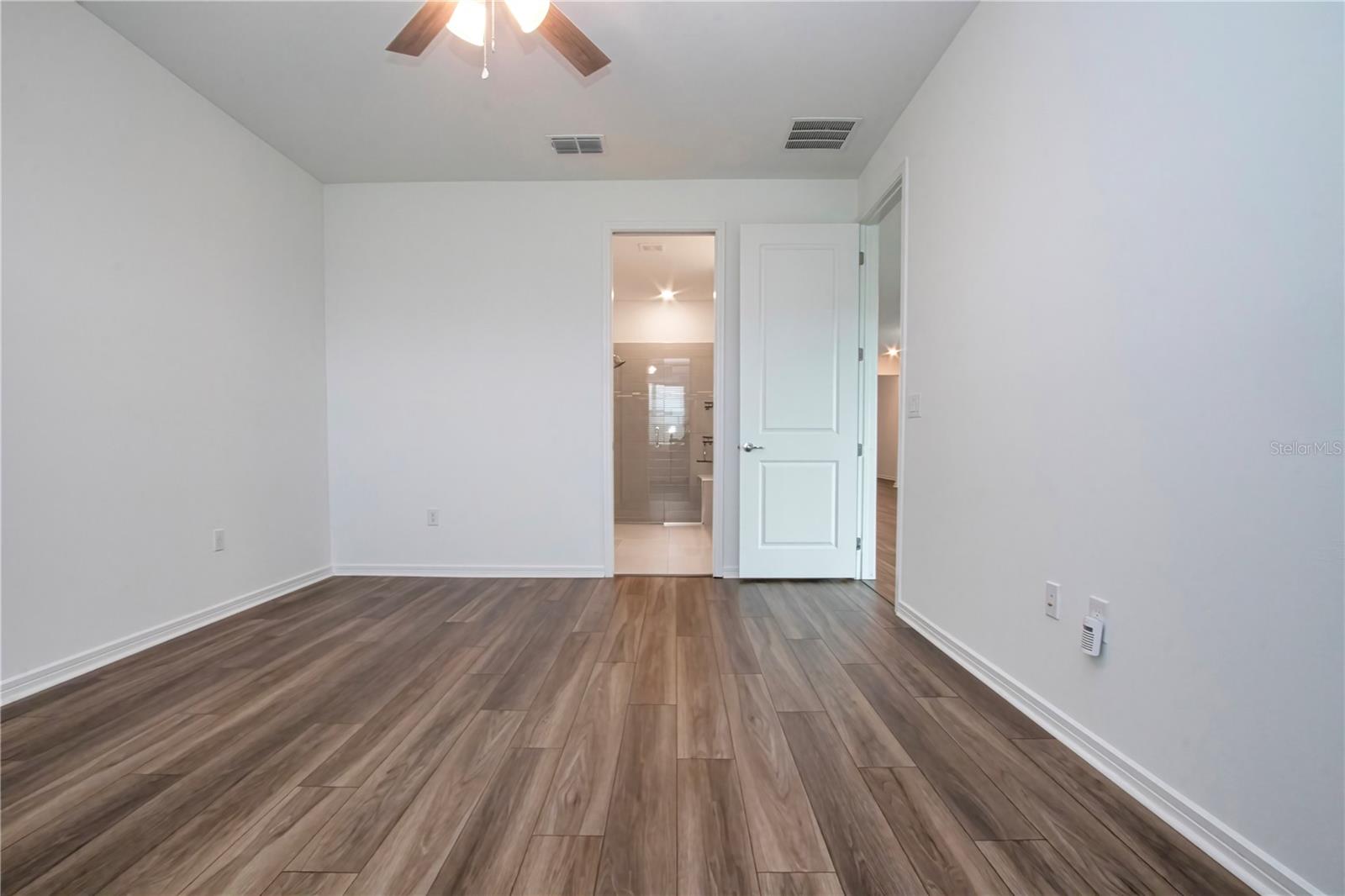 10641 Spring Tide Way Property Photo 27