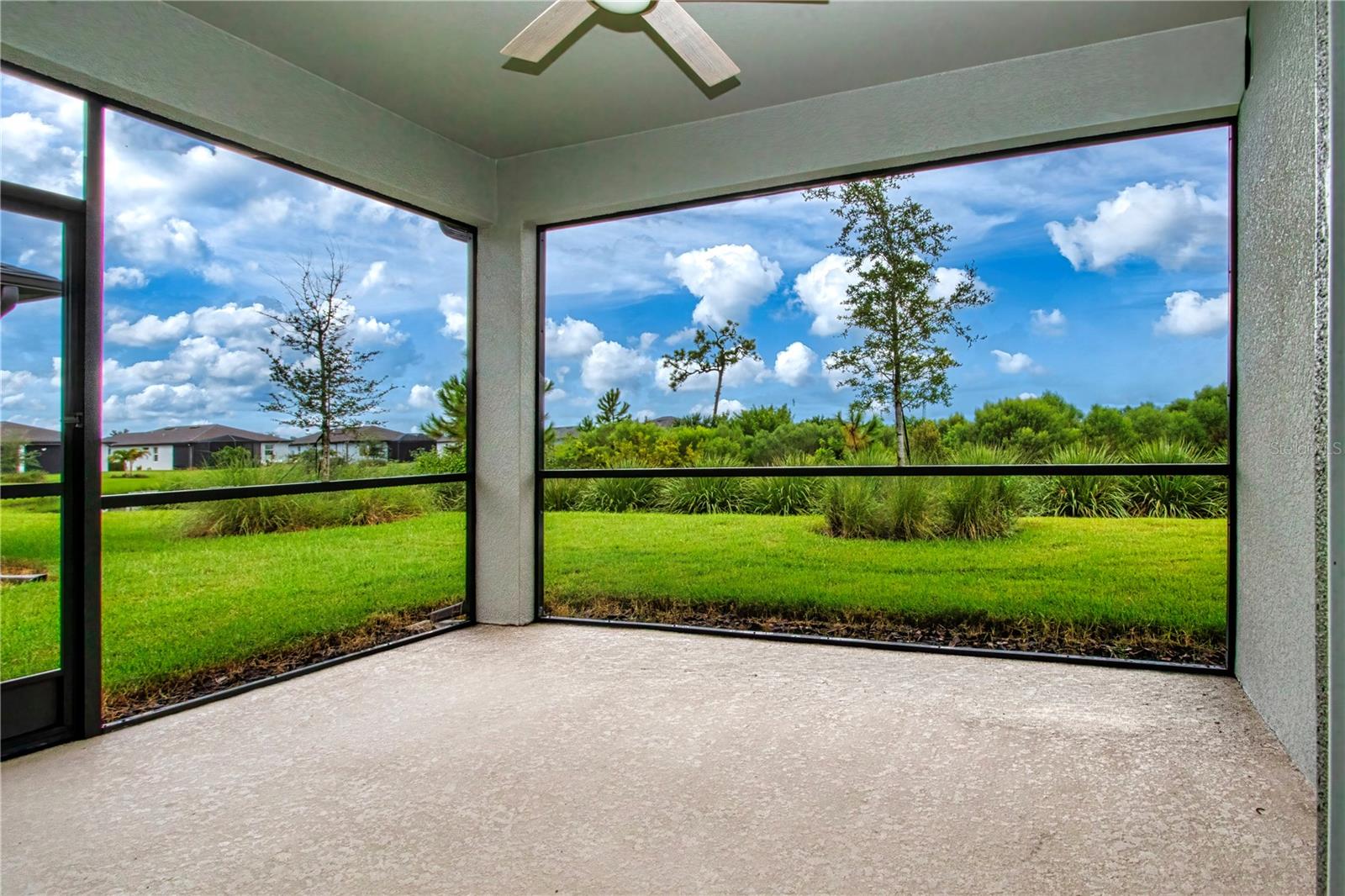 10641 Spring Tide Way Property Photo 43