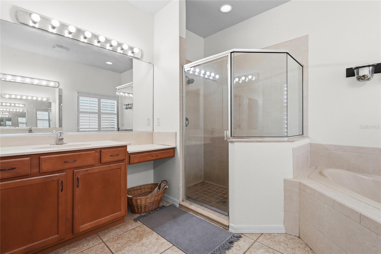 1729 Pinyon Pine Dr Property Photo 29