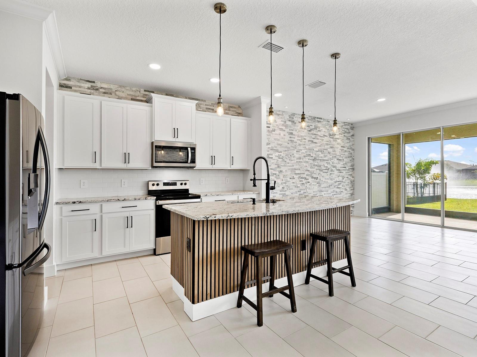 5211 Tannin Ln Property Photo 11