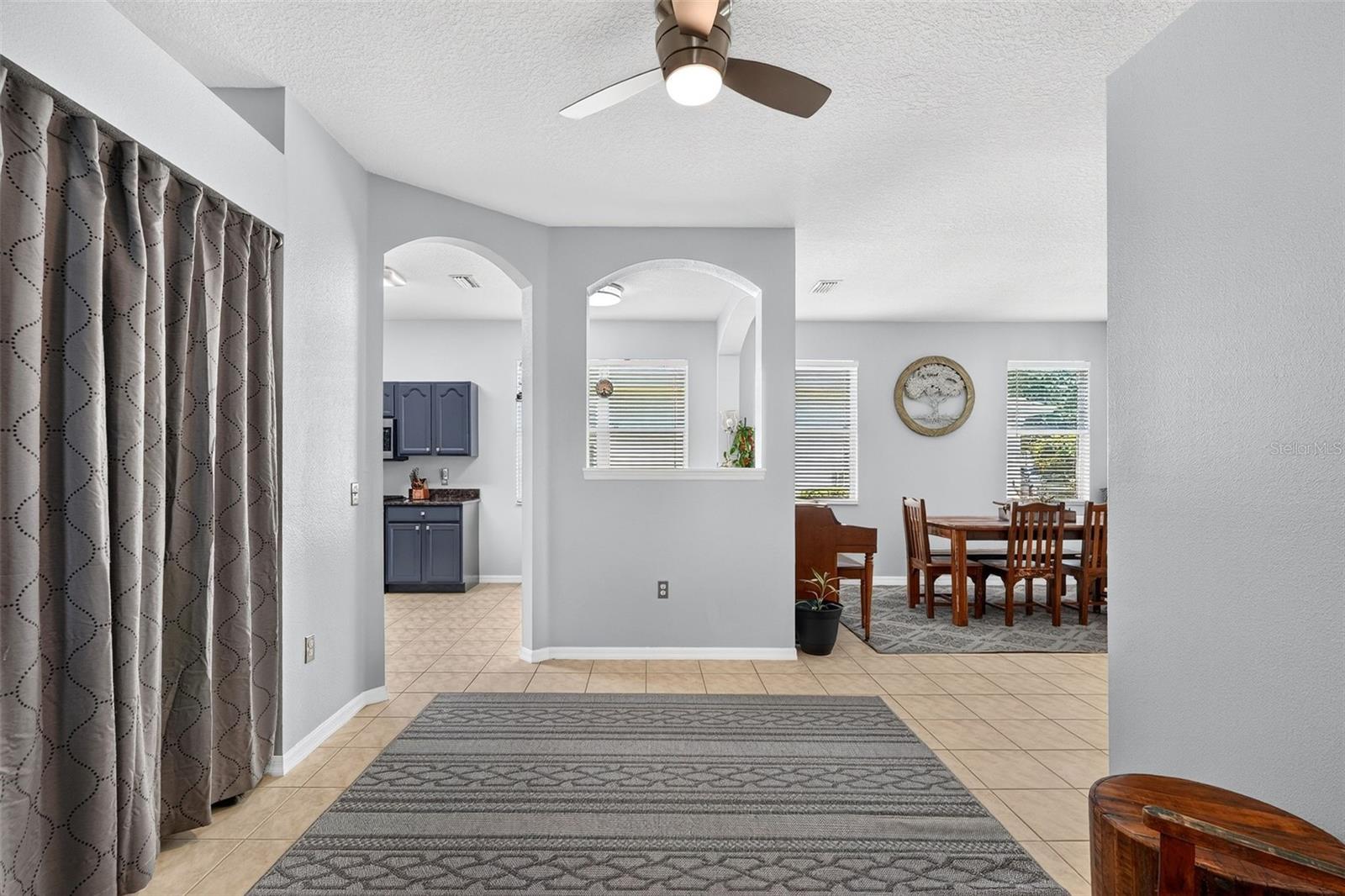 6218 Blackdrum Ct Property Photo 4