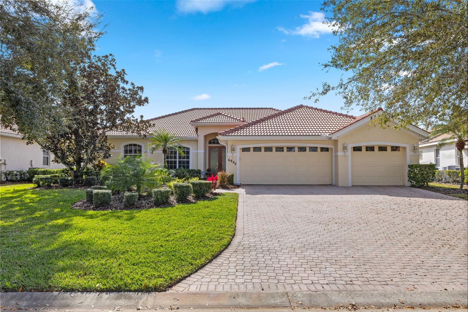 6840 Coyote Ridge Ct Property Photo 1