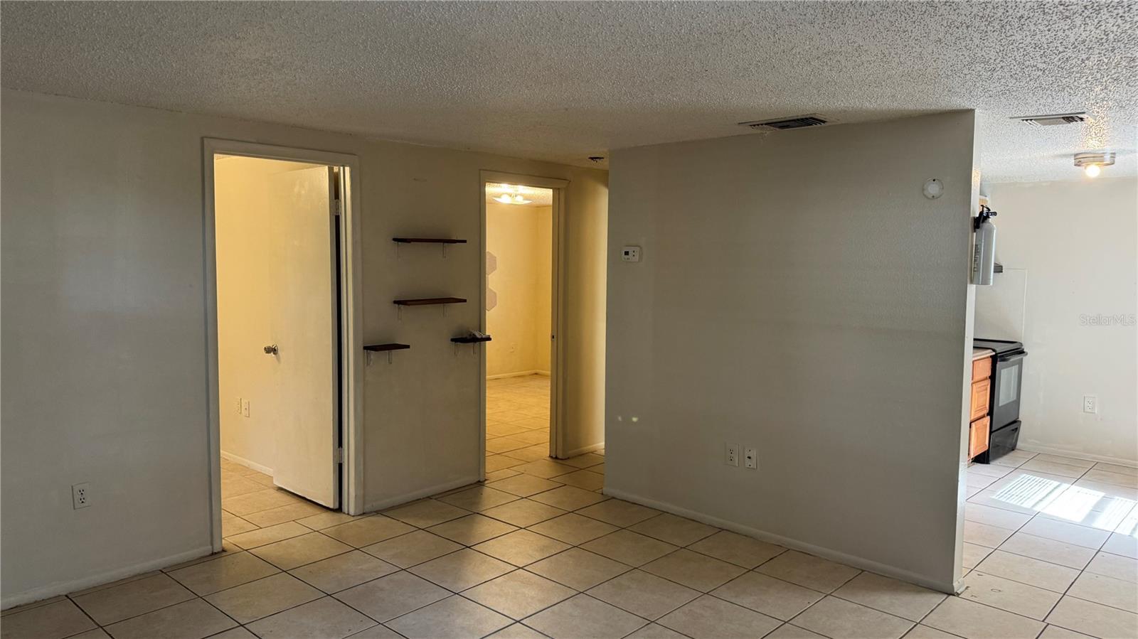 2313 52nd Ave E Property Photo 5