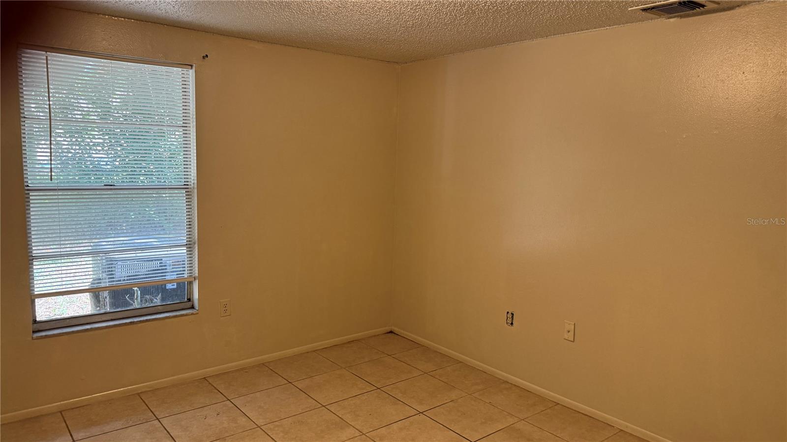 2313 52nd Ave E Property Photo 11