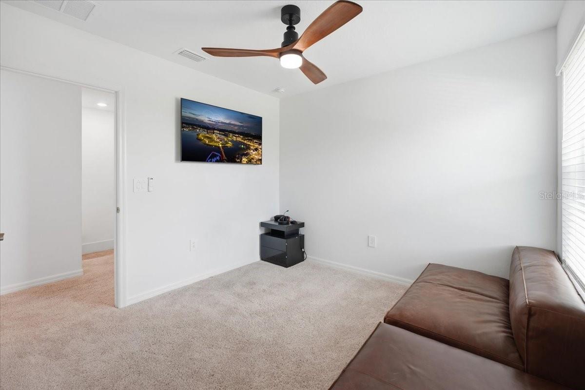 1872 Stern Ln Property Photo 9