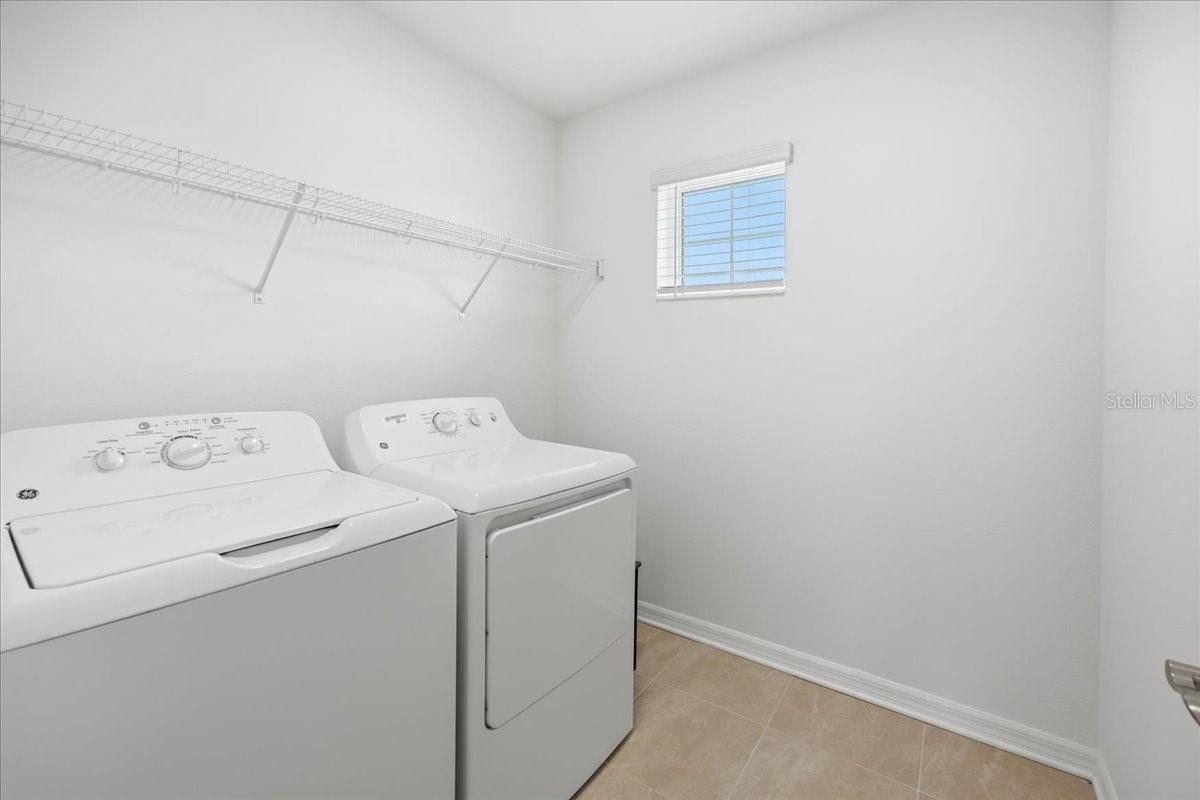 1872 Stern Ln Property Photo 27