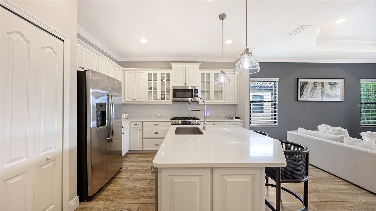6423 Positano Ct Property Photo 12