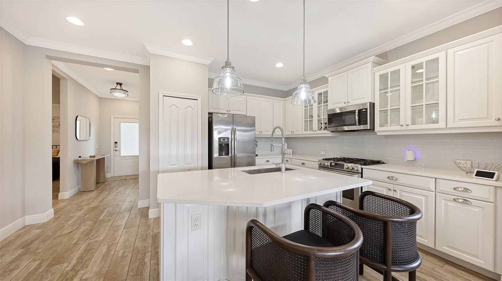 6423 Positano Ct Property Photo 13