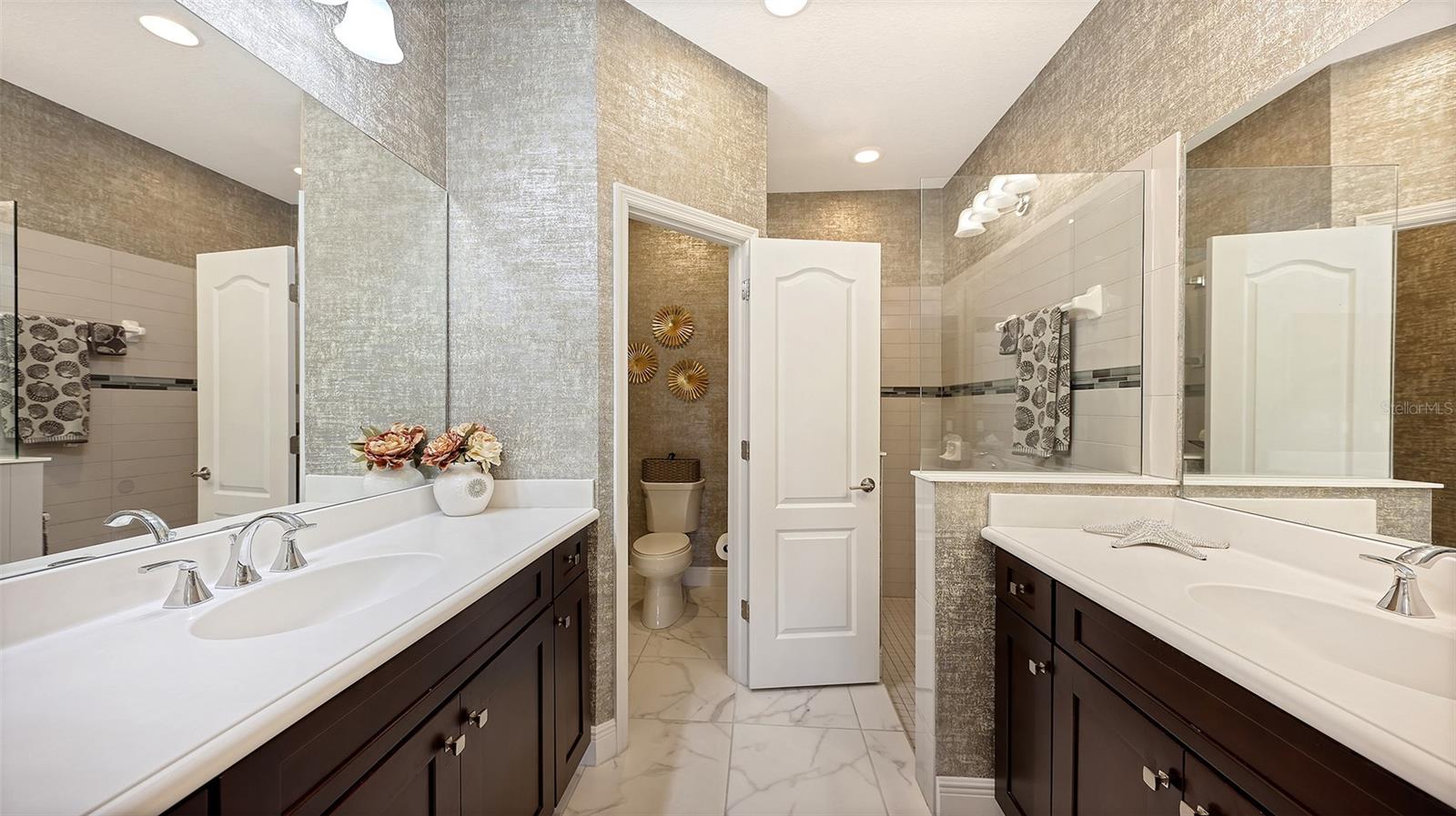 6423 Positano Ct Property Photo 27