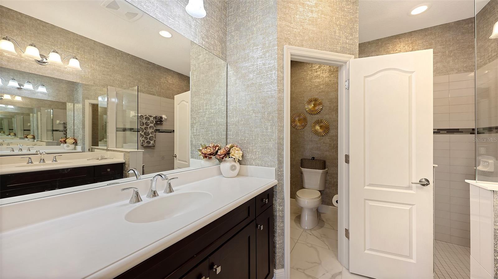 6423 Positano Ct Property Photo 29