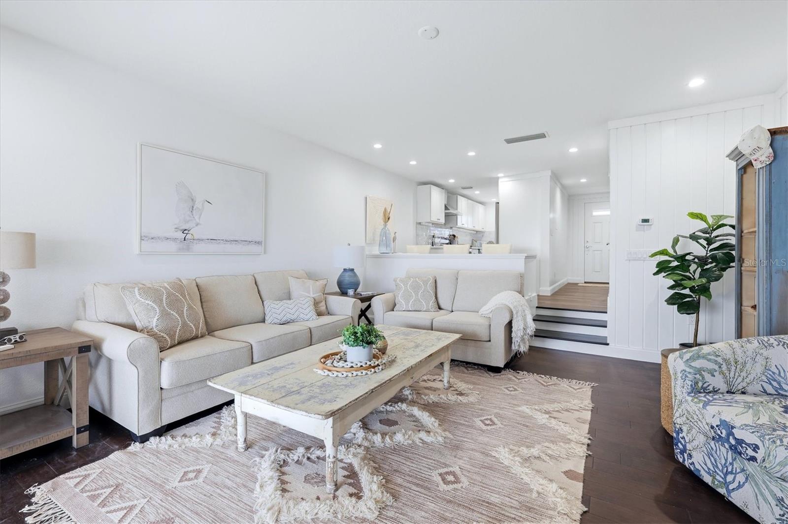 4532 Ocean Blvd #209 Property Photo 11