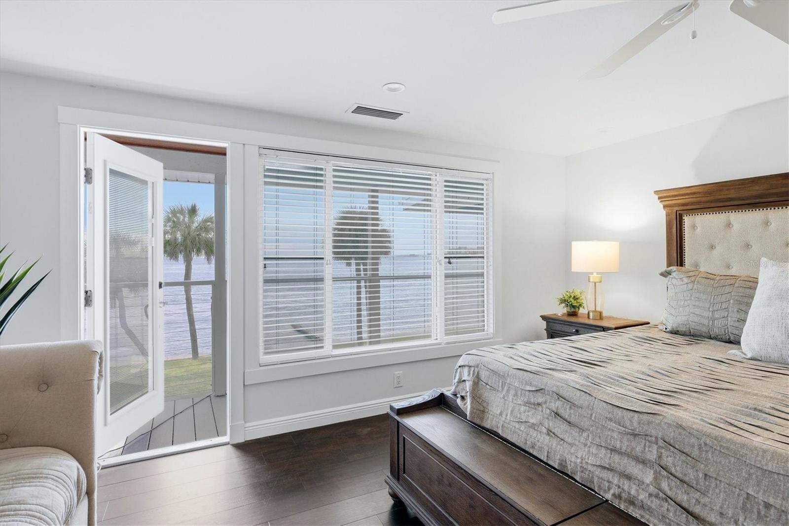 4532 Ocean Blvd #209 Property Photo 22