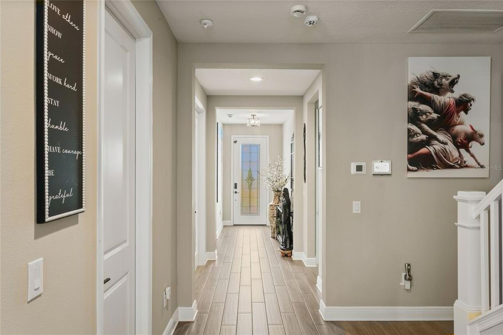 10625 Falling Leaf Ct Property Photo 4