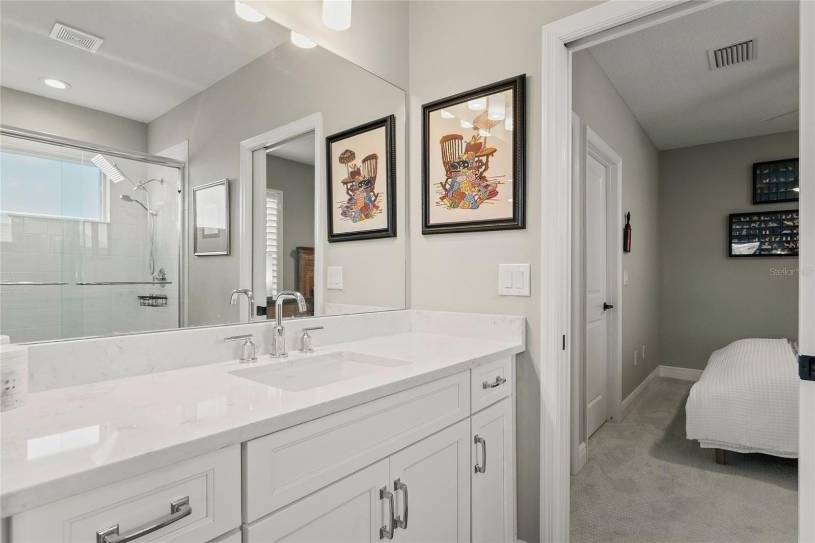 10625 Falling Leaf Ct Property Photo 13