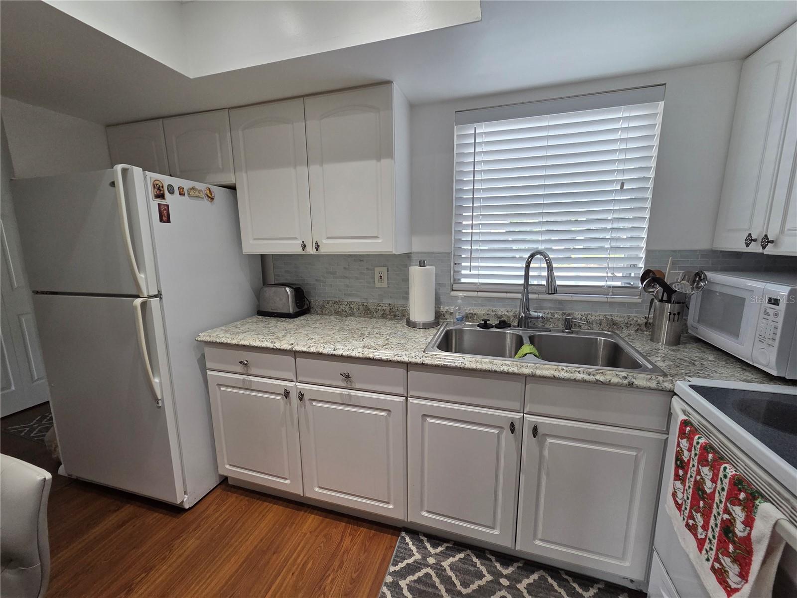 6022 Lilli Way #6022 Property Photo 10