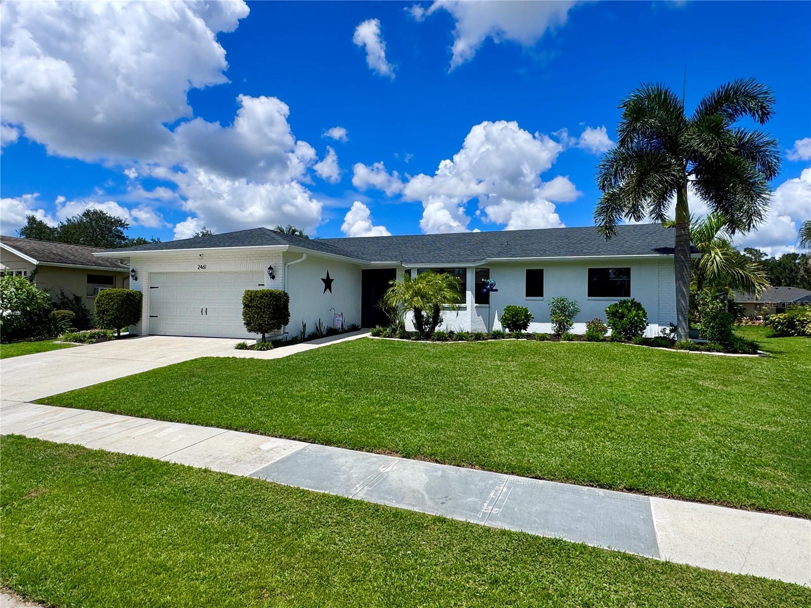 2461 Gold Oak Ct E Property Photo 1