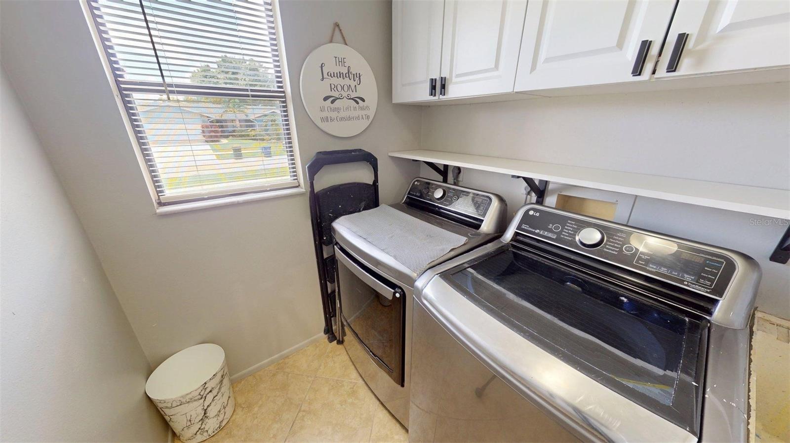 2461 Gold Oak Ct E Property Photo 23