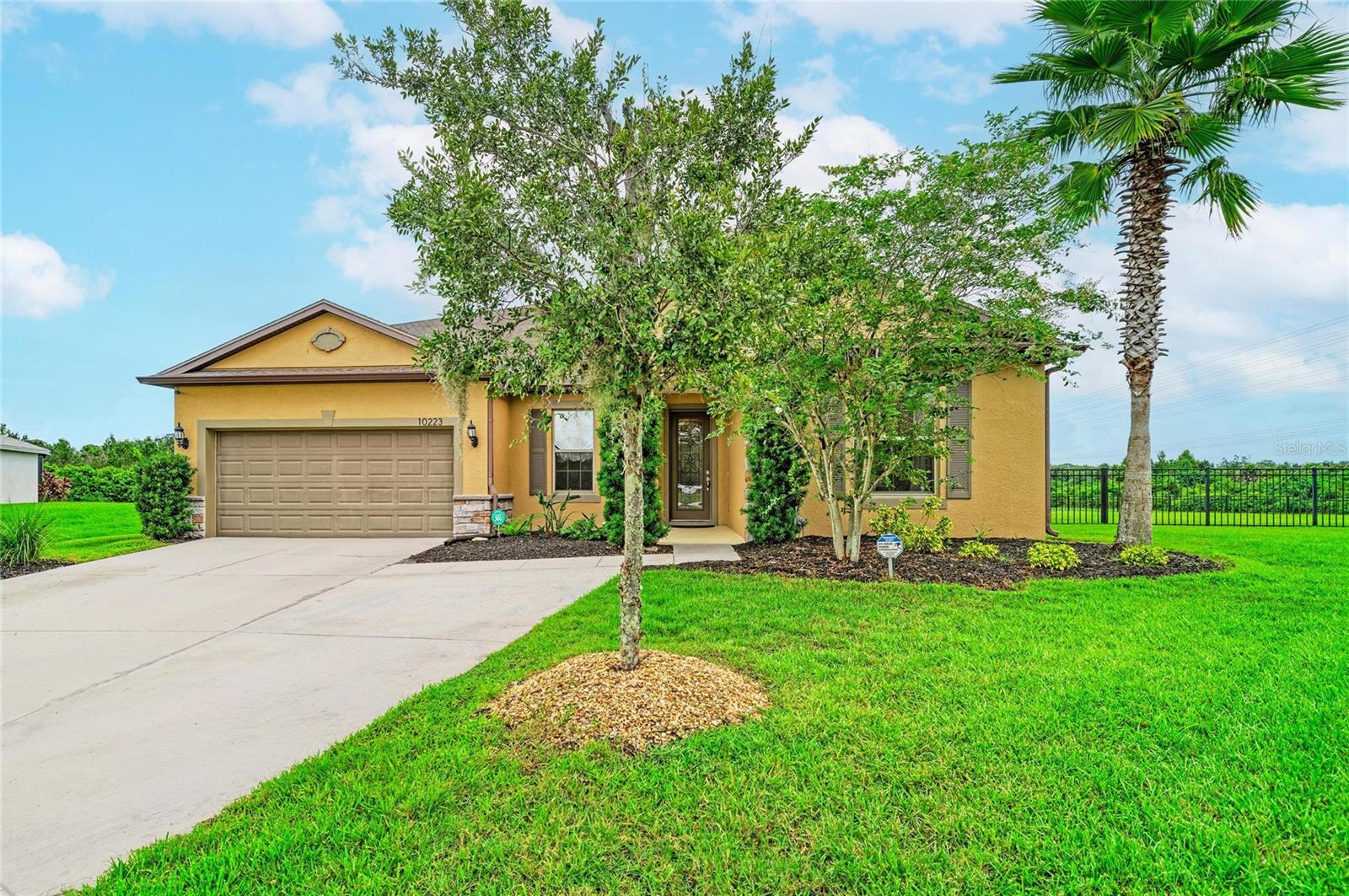 10223 57th Ct E Property Photo 1