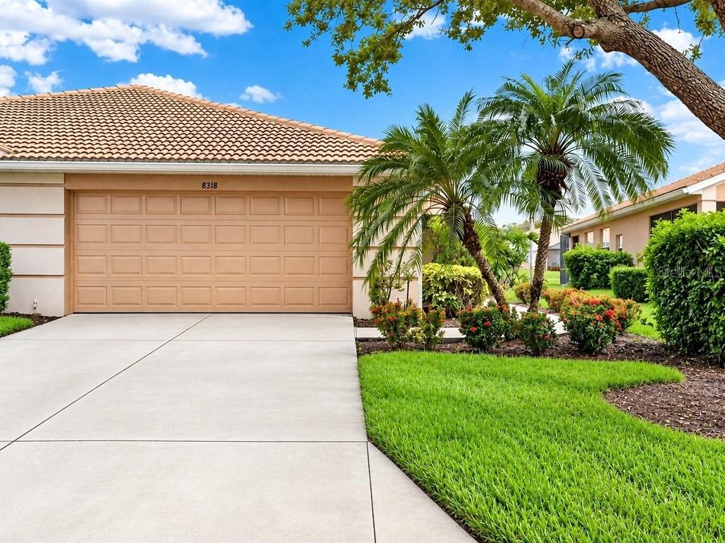 8318 SUMMER GREENS TER Property Photo 1