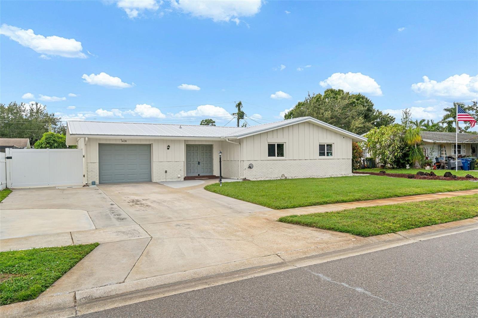 5420 STARWOOD PL Property Photo 1