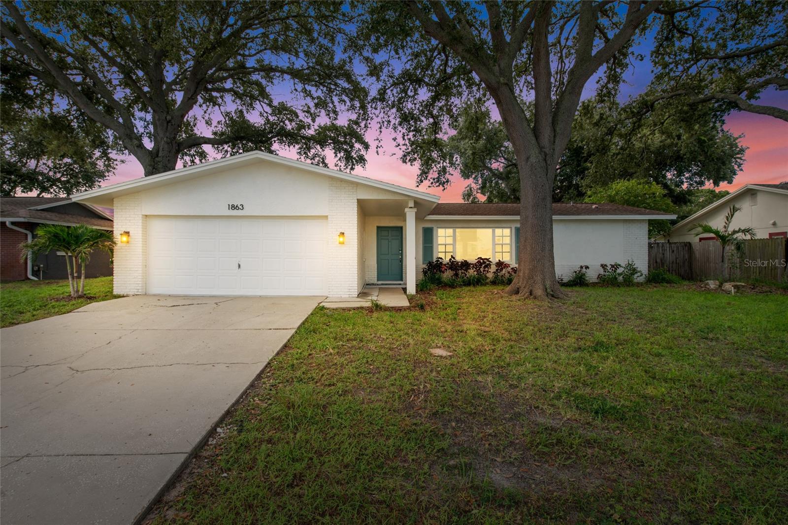 1863 Monica Dr Property Photo 1