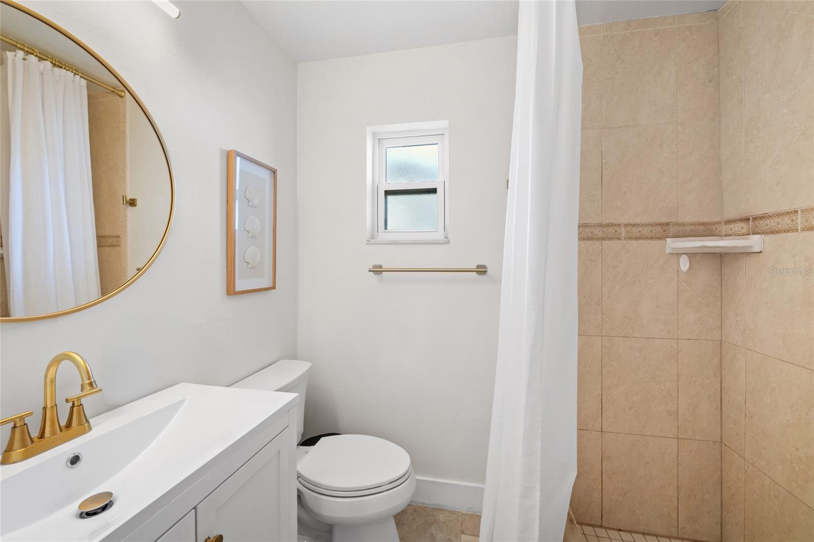 1863 Monica Dr Property Photo 20