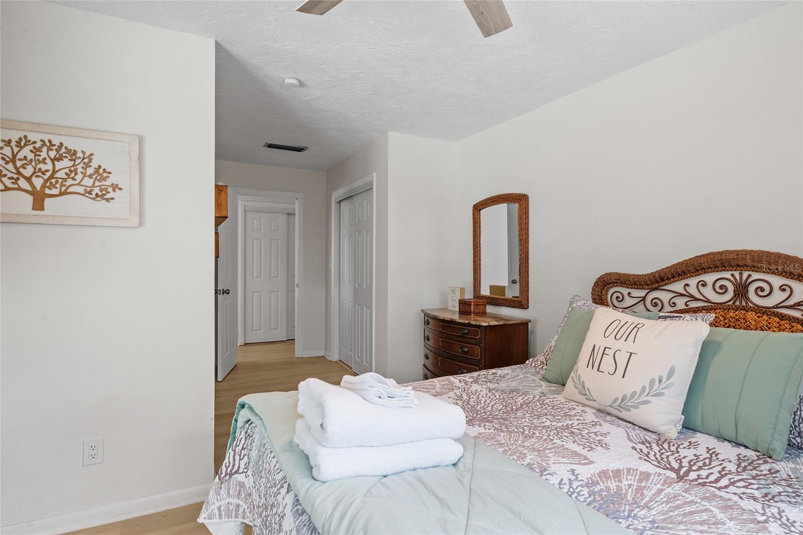 1863 Monica Dr Property Photo 23
