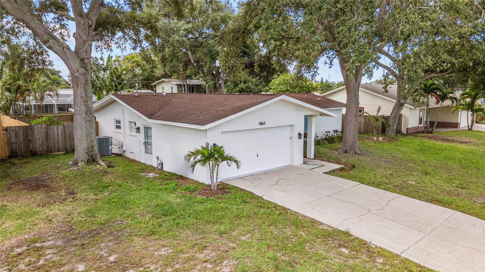 1863 Monica Dr Property Photo 38