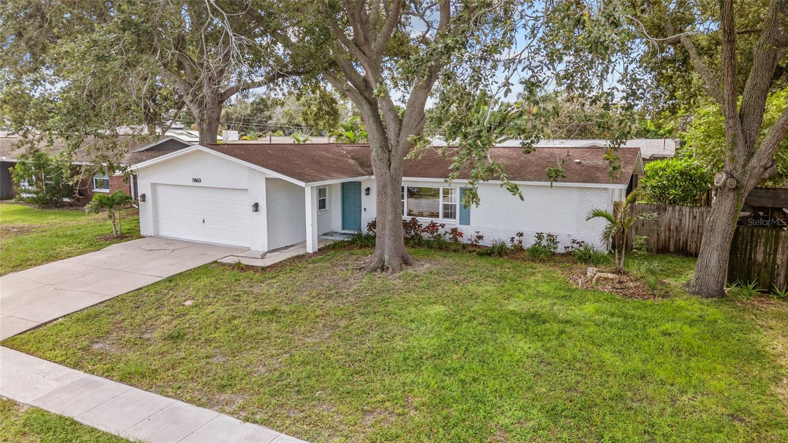 1863 Monica Dr Property Photo 40