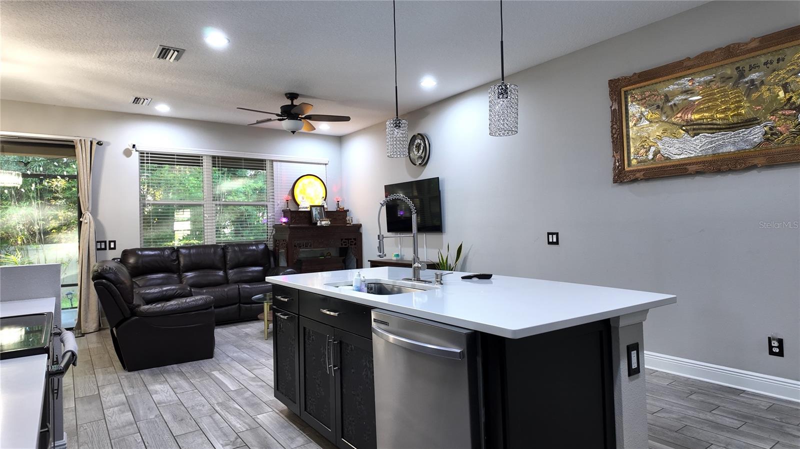 7850 52nd Ter E Property Photo 6