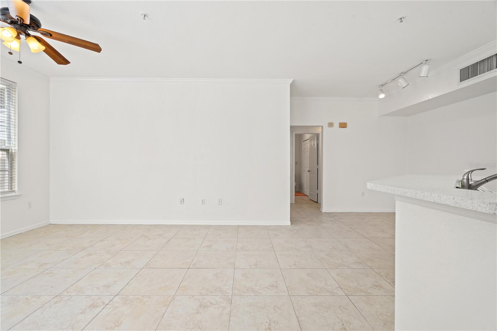 5561 Rosehill Rd #103 Property Photo 5