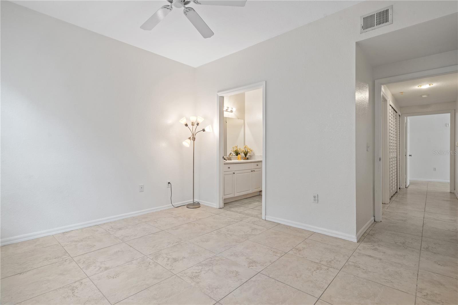 5561 Rosehill Rd #103 Property Photo 12