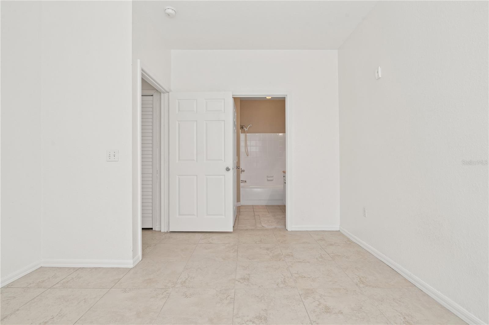 5561 Rosehill Rd #103 Property Photo 20