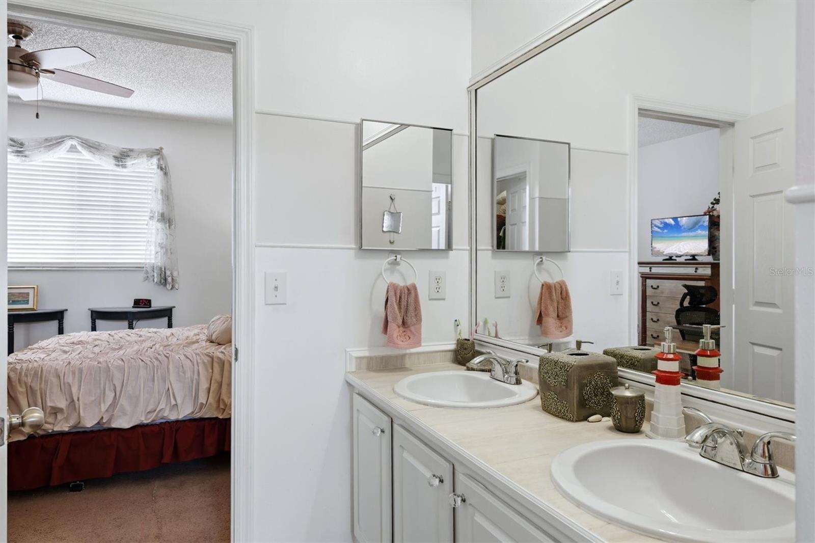 5001 Baraldi Cir #22-209 Property Photo 16