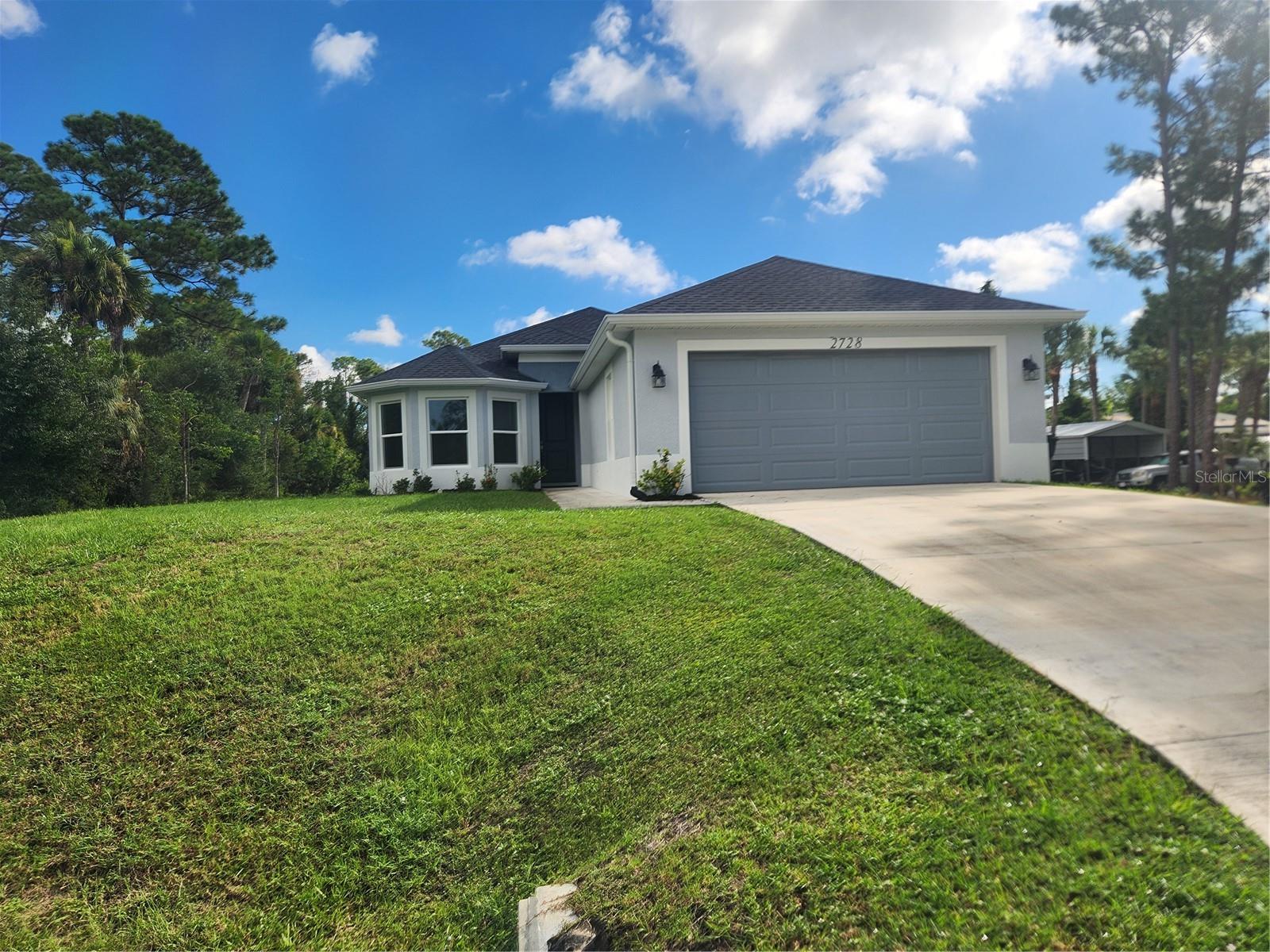 2728 Canoe Ln Property Photo 1