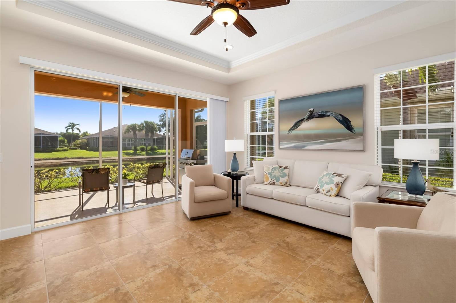 292 Capulet Dr Property Photo 29