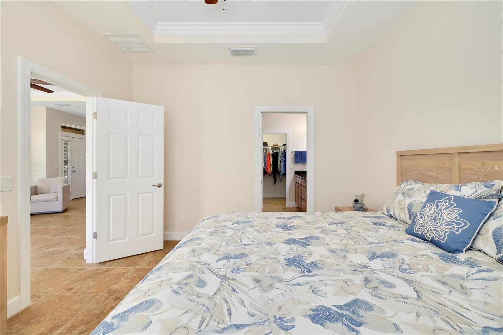 292 Capulet Dr Property Photo 36
