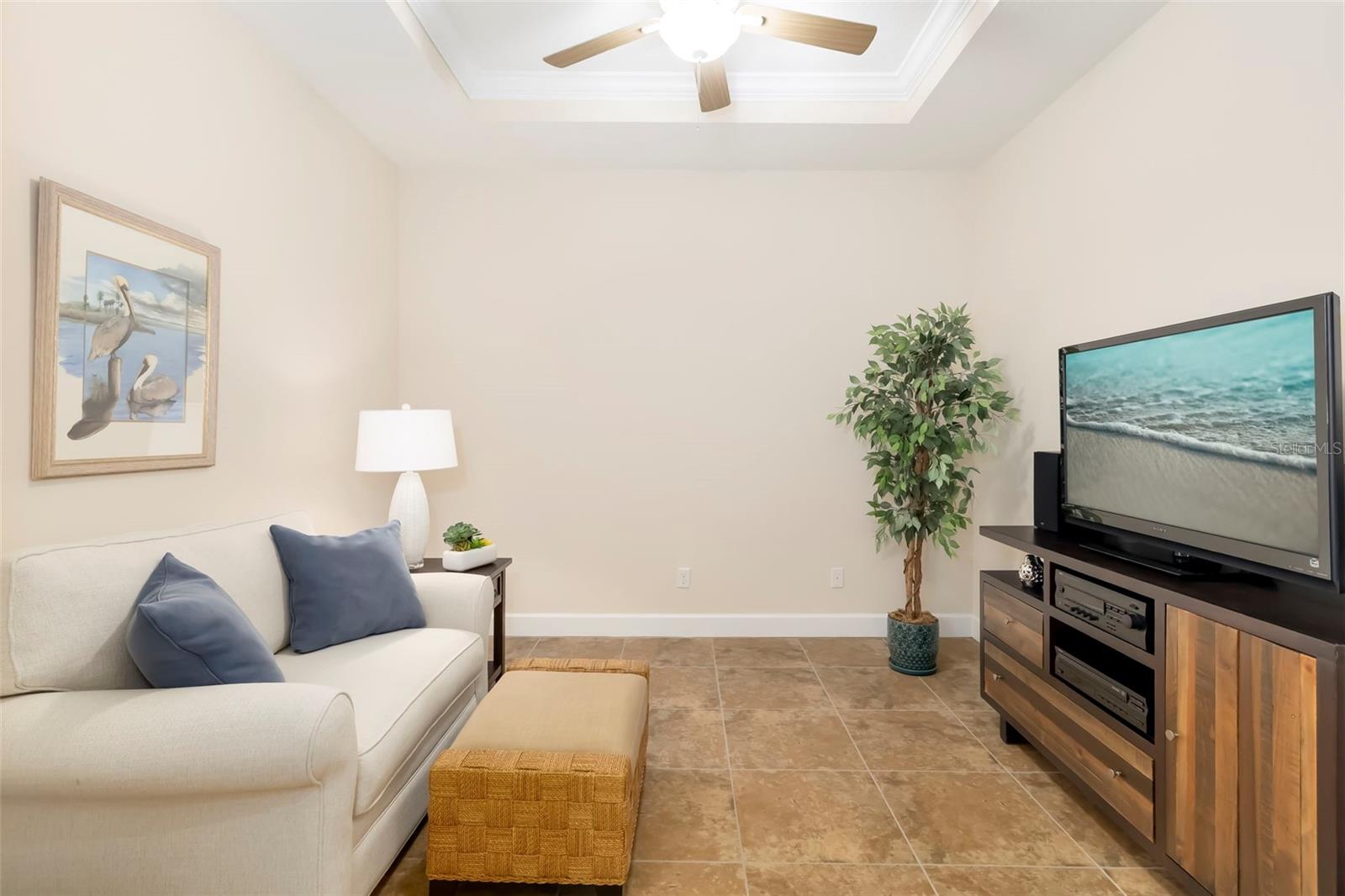 292 Capulet Dr Property Photo 41