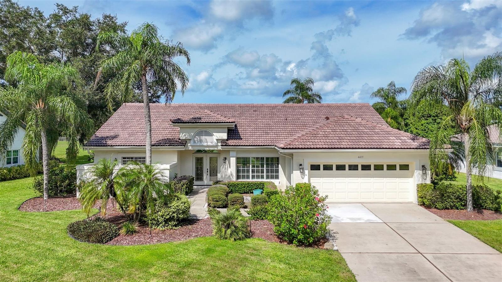 4415 Highland Oaks Cir Property Photo 1