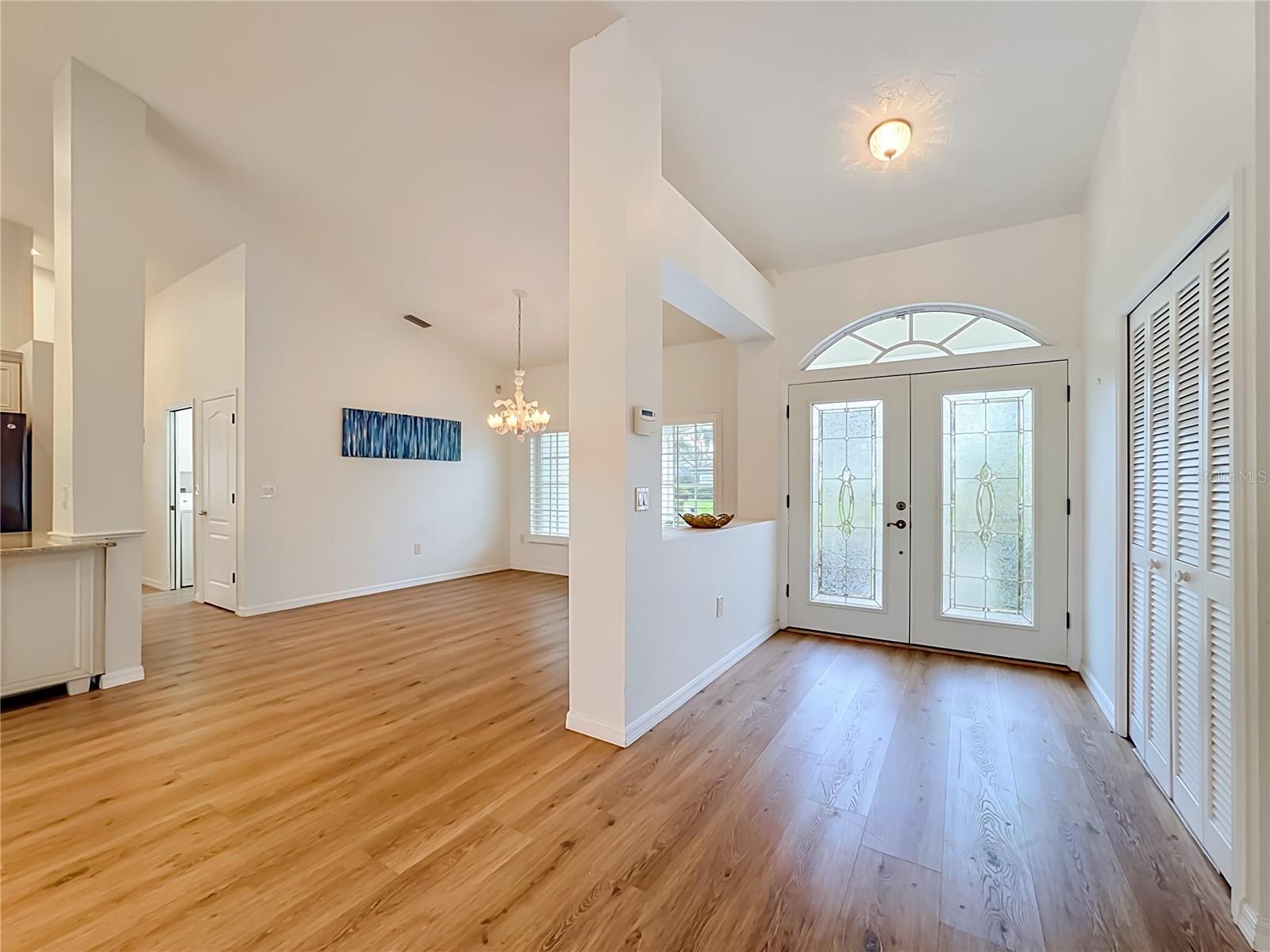 4415 Highland Oaks Cir Property Photo 9